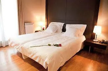 Hotel Bernat De So Llivia 3*,